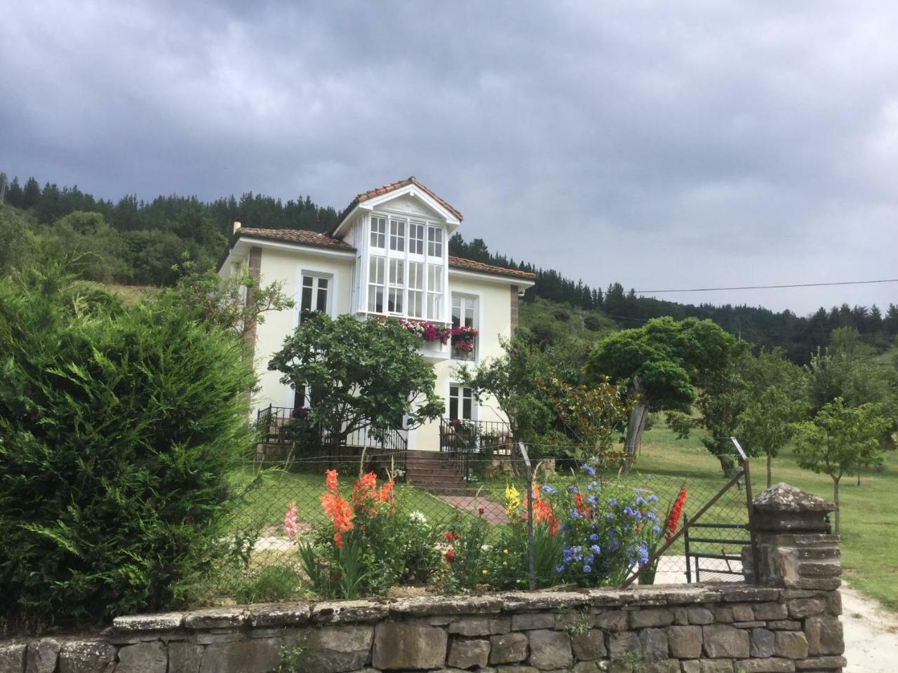 Villa Elena Potes Extérieur photo